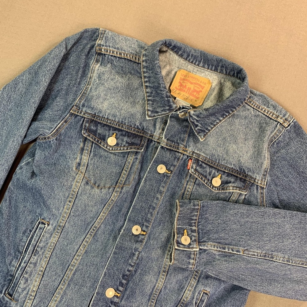 Levi's Jacket Youth XL Blue Jean Denim Trucker Button Front Pockets 13-15 Yrs